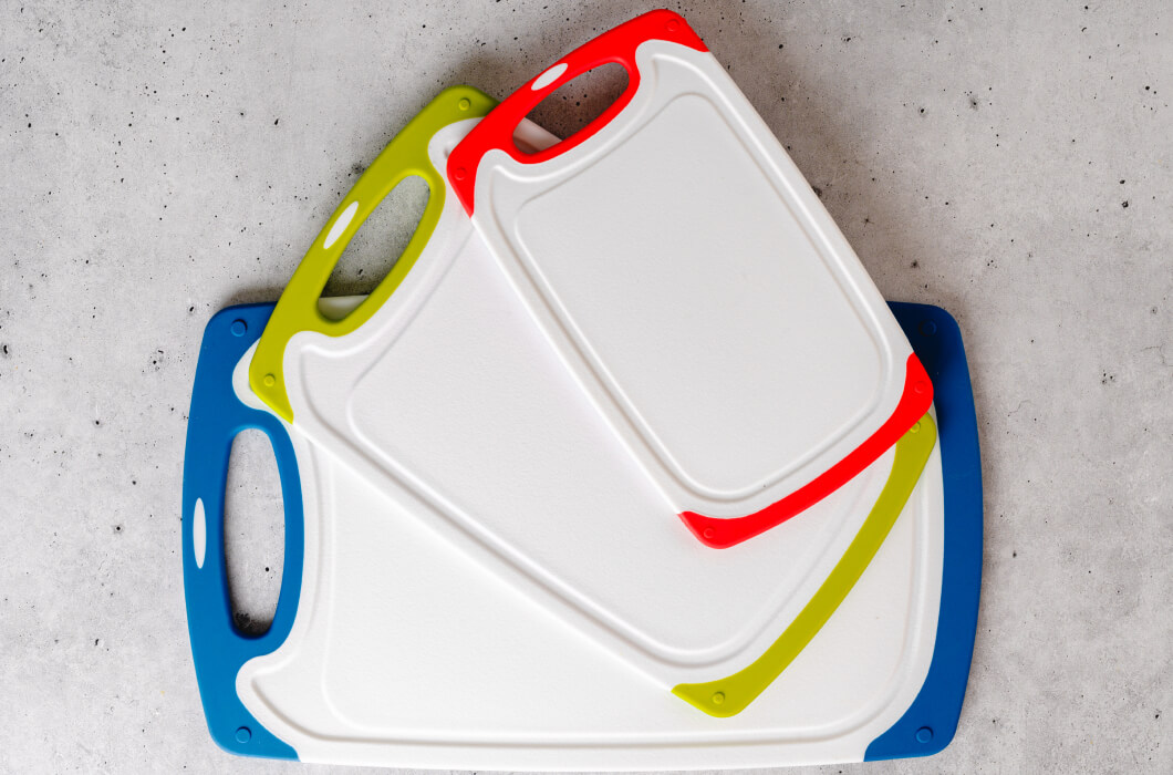 Cutting board can benefit from anti-microbial and anti-fungal additive masterbatch by Polymer Link, which effectively hinders the growth of fungus and bacteria through the use of nano-silver technology