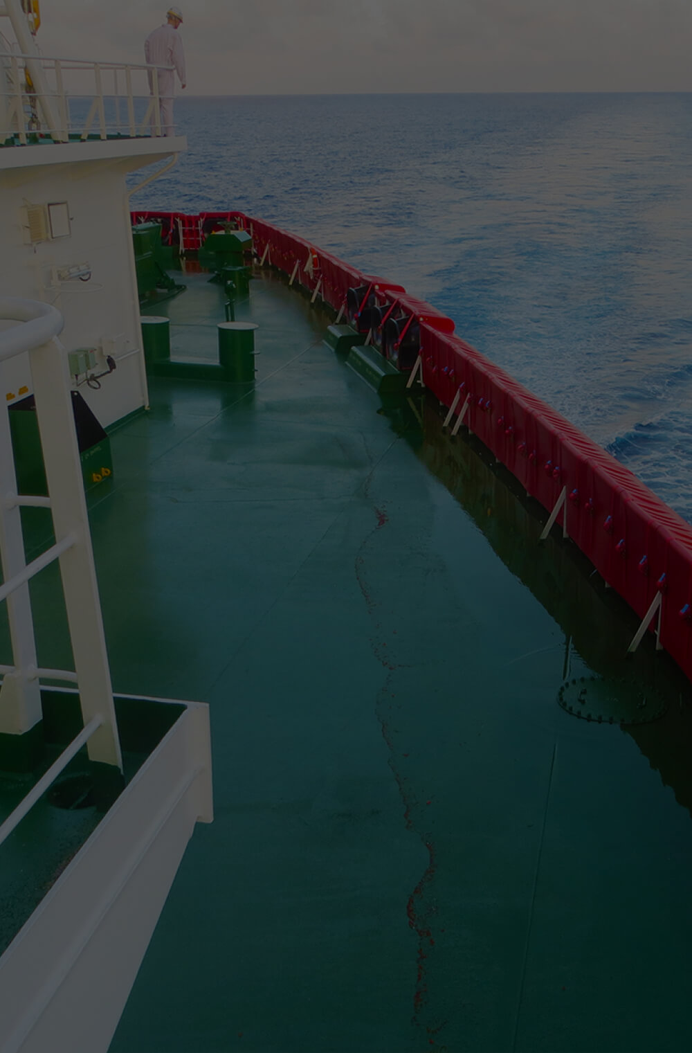Polymer Link enhances Guardian Maritime's anti-piracy barriers with innovative rotomoulded raw materials and masterbatches.